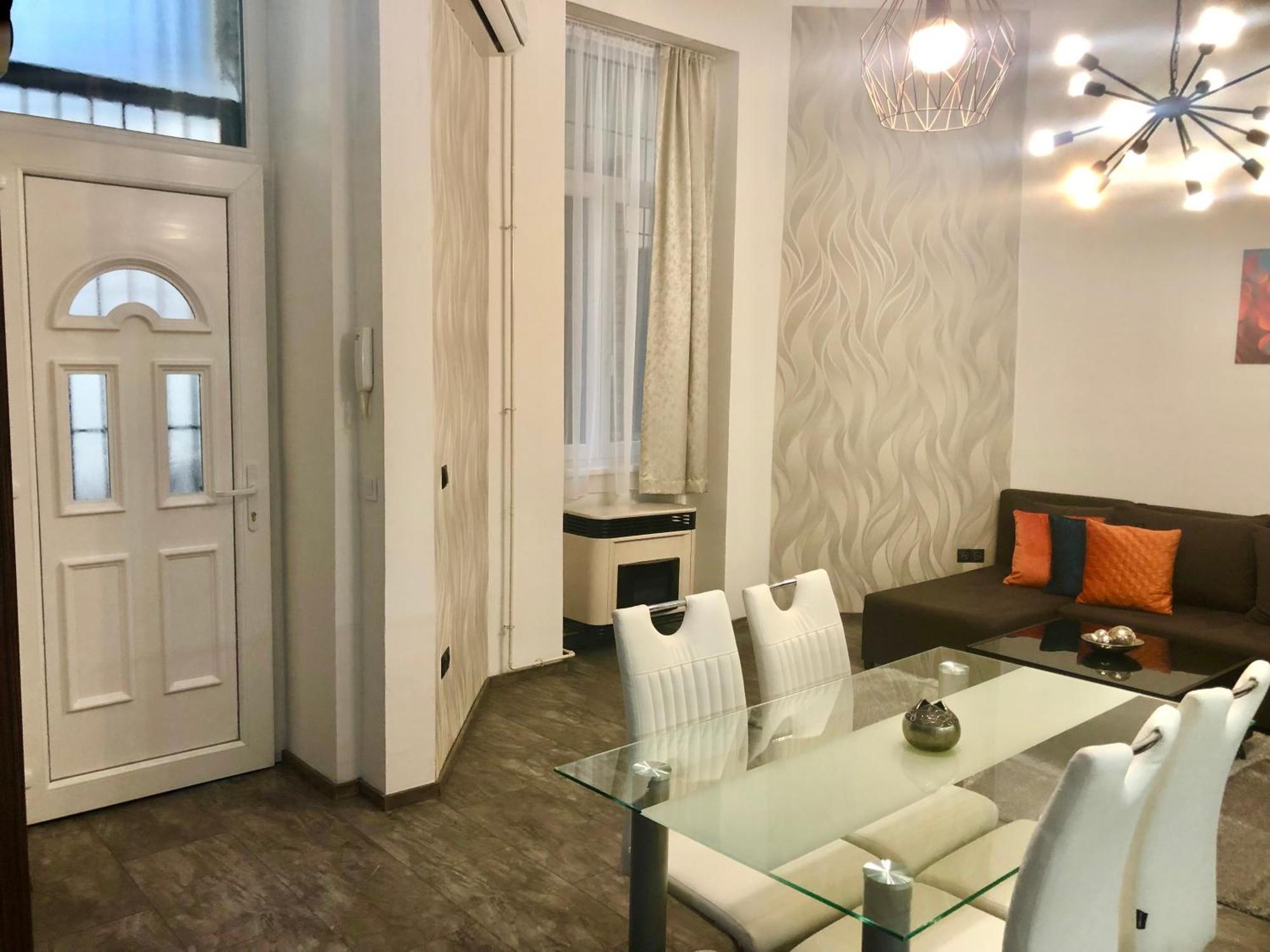 Dohany Apartment Deluxe Budapest Eksteriør billede